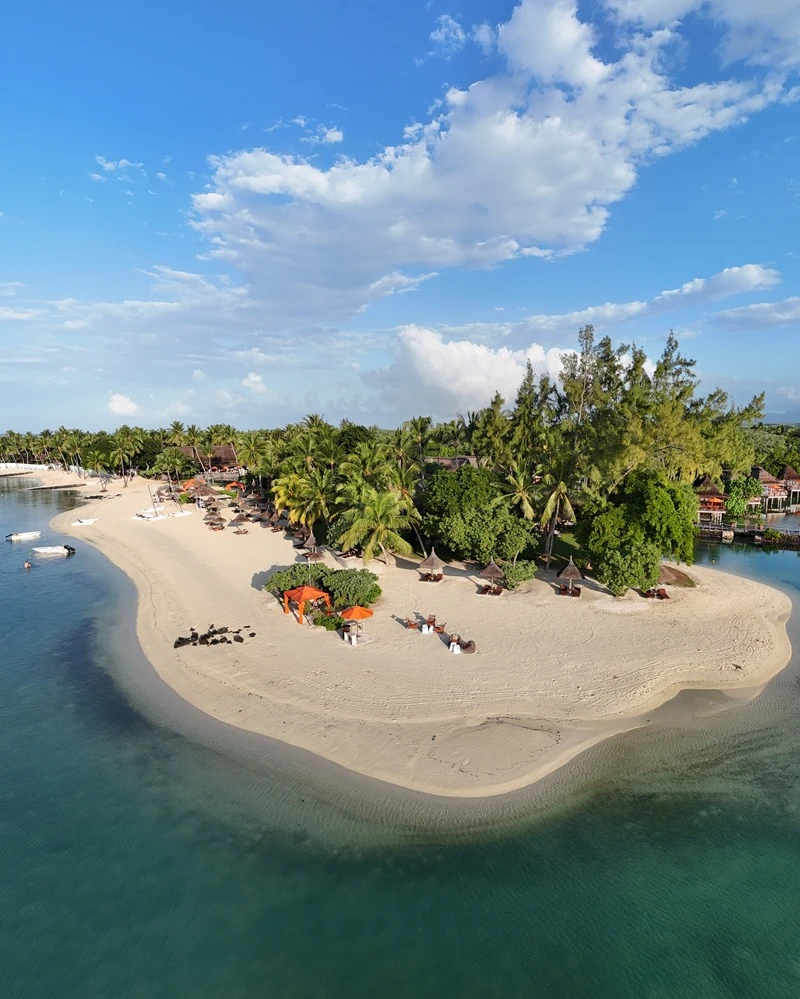 beach-villas-at-constance-le-prince-maurice-mauritius--combining-tropical-architecture--private-outdoor-space-and-a-beautiful-east-coast-beach-setting..webp