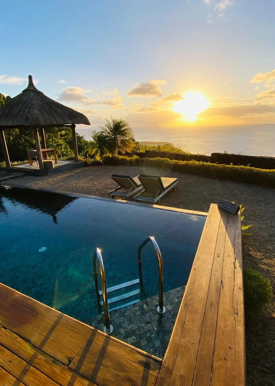 chamarel-eco-resort-with-piton-canot-backdrop.webp