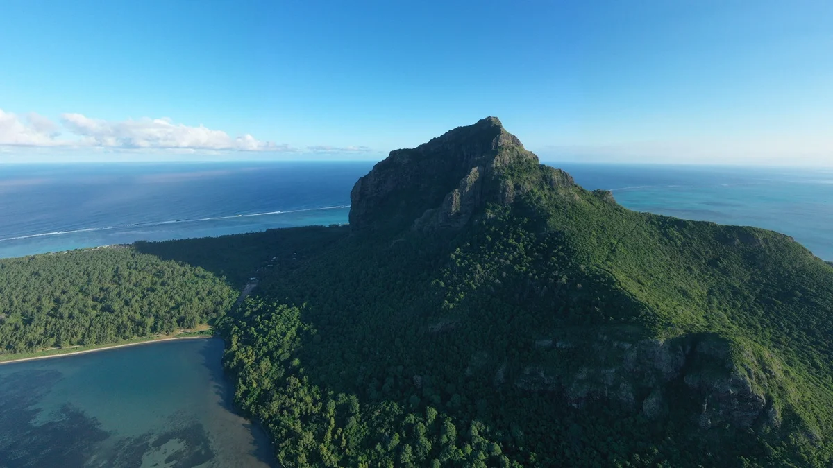 hiking-le-morne-in-mauritius-.webp