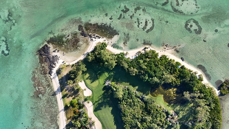 ile-aux-cerfs-golf-in-mauritius-golf-course-where-to-play-golf.jpg