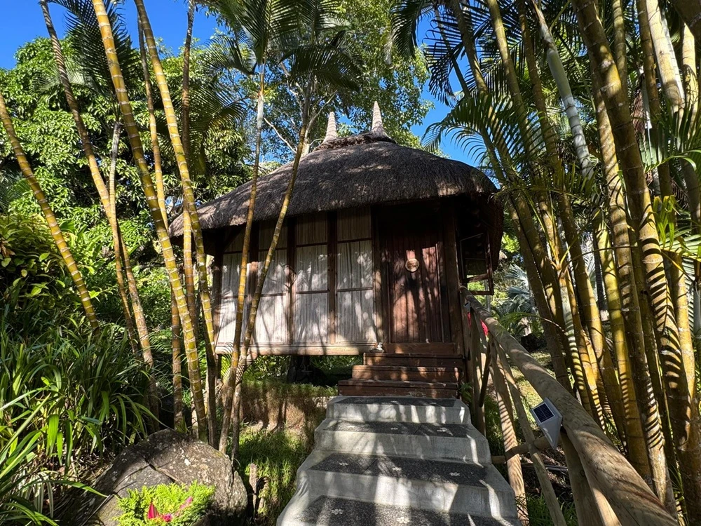 lakaz-chamarel-nature-retreat-in-the-mountains-of-mauritius.webp