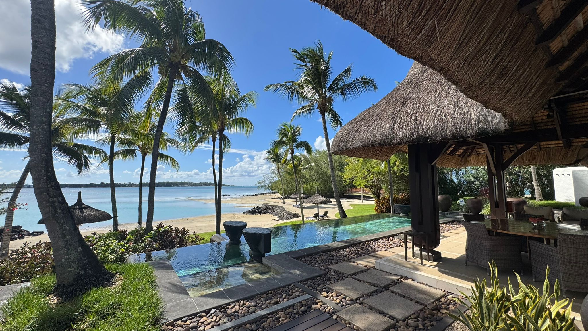 luxury-villa-le-touessrok-shangri-la-in-mauritius.jpeg