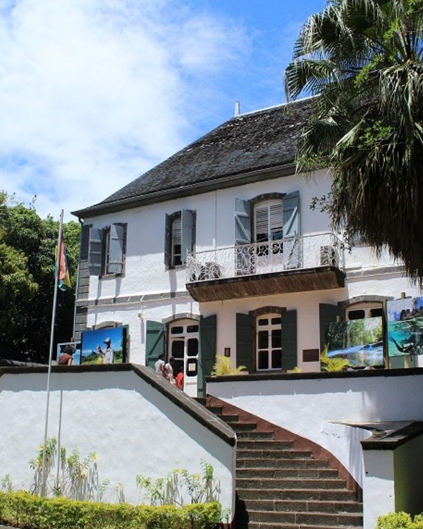 naval-museum-in-mahebourg.jpg