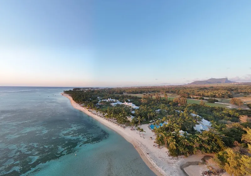 sugarbeach-resort-in-mauritius-luxury-resort.webp