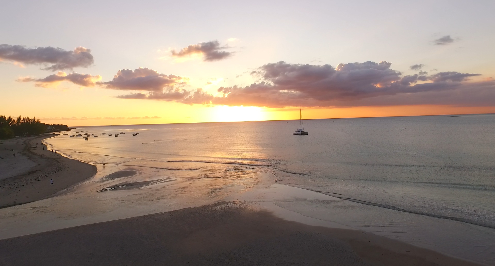 sunset-west-coast-catamaran-cruise.jpg