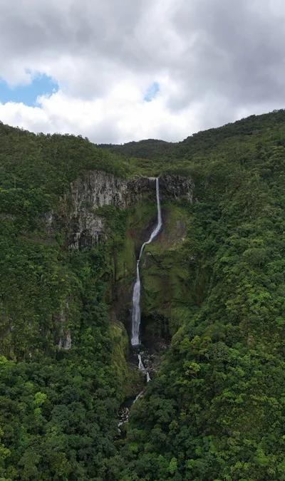 Évasion Côtière : Route Panoramique et Plages Secrètes