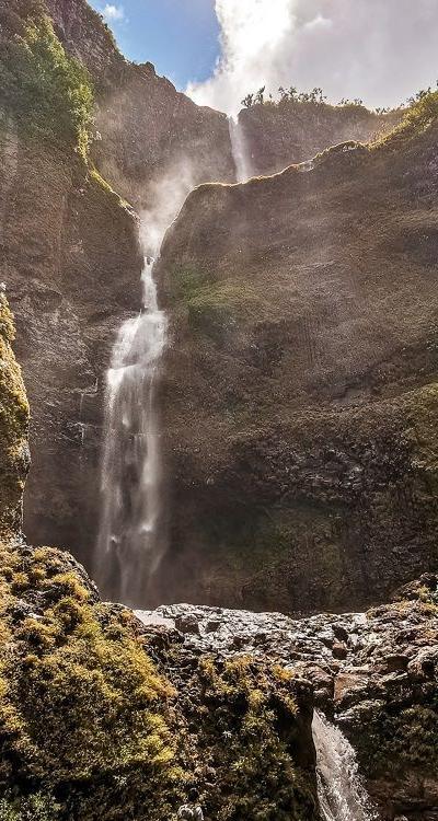 500 Feet Waterfall (Cascade 500 Pieds)