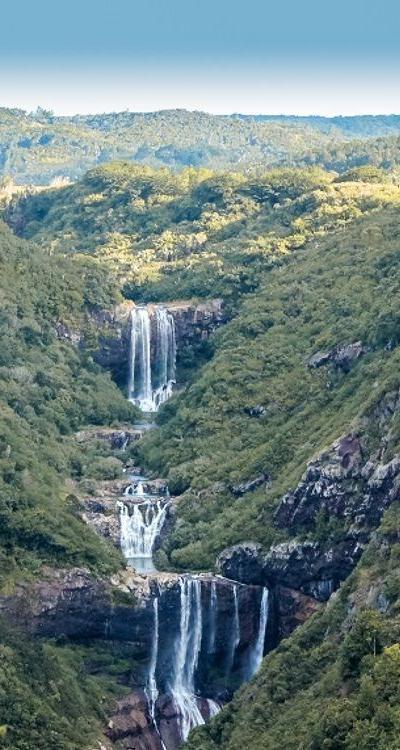 Seven Waterfalls (7 Cascades) Beach photo 8