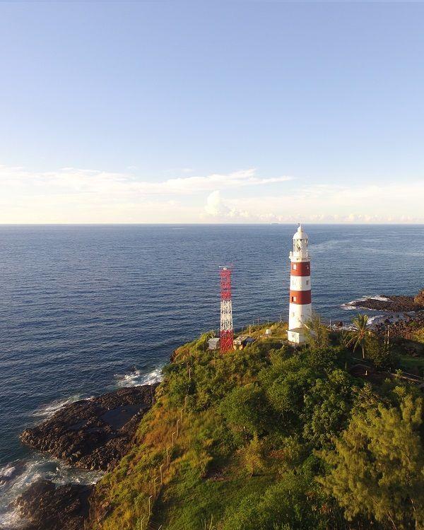 Albion Lighthouse & Caves