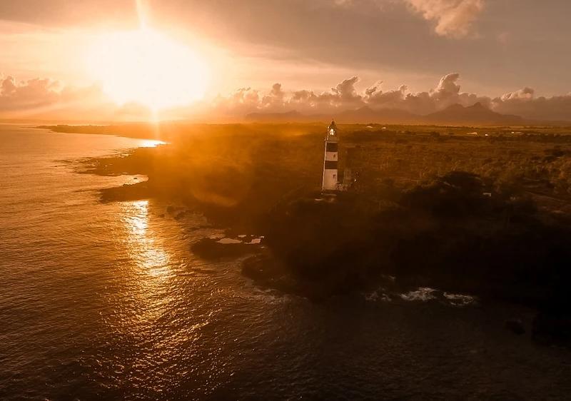 albion-lighthouse-in-mauritius.webp