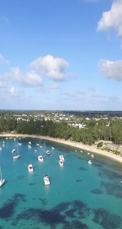 Bain Boeuf Beach photo 2