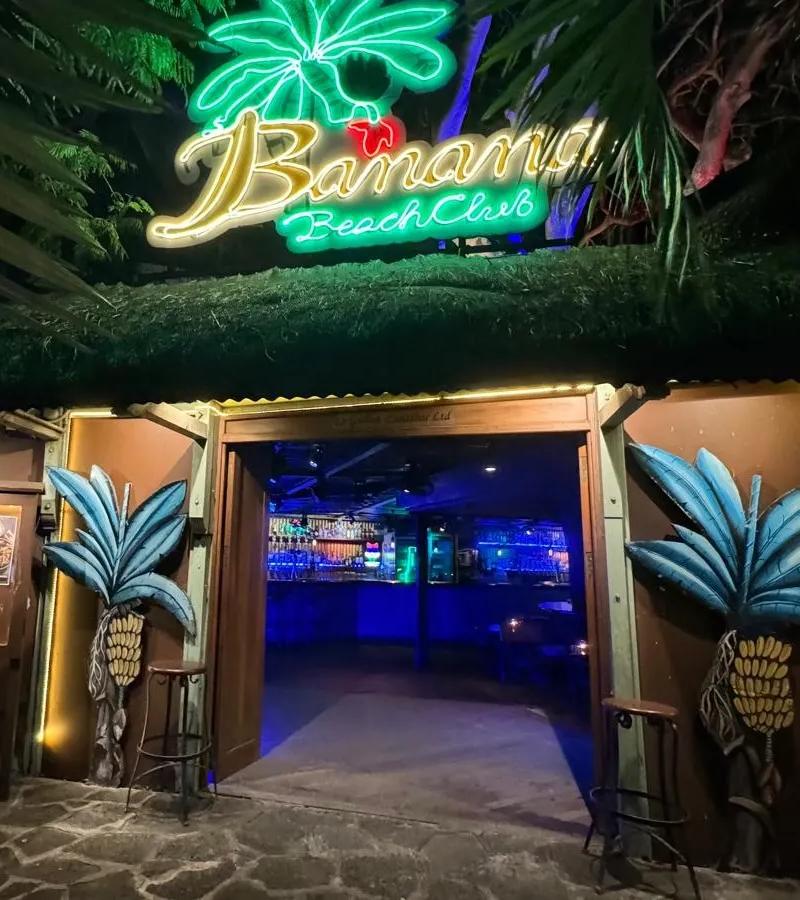 banana-bar-in-grand-baie-nighlife-in-mauritius.webp
