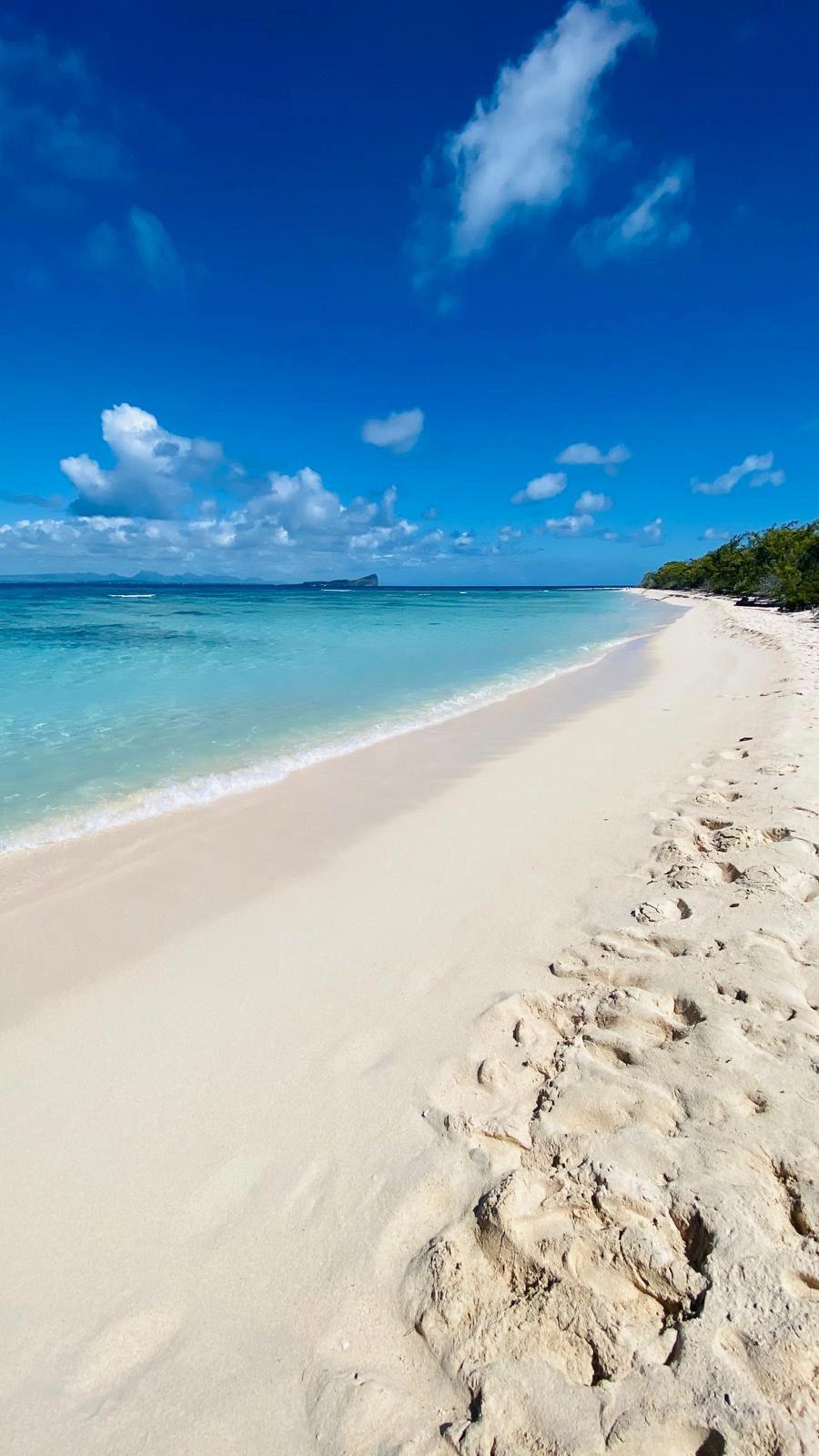 Ilot Gabriel & Ile Plate Beach photo 9