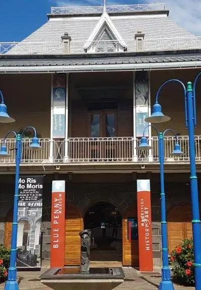 Blue Penny Museum Beach photo 1