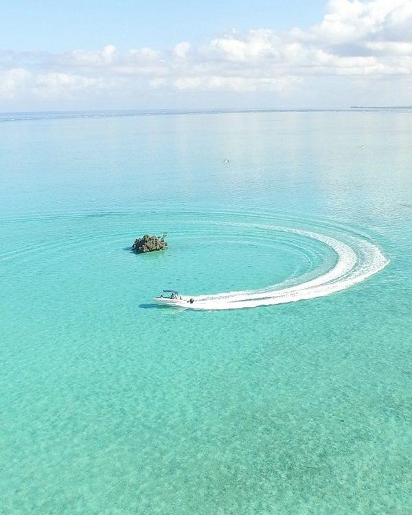 speedboat-le-morne-lagoon-tour