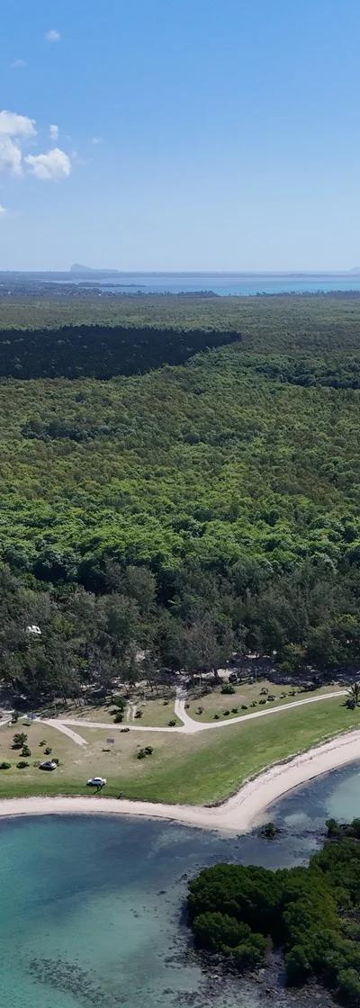 Bras d'Eau Beach photo 3