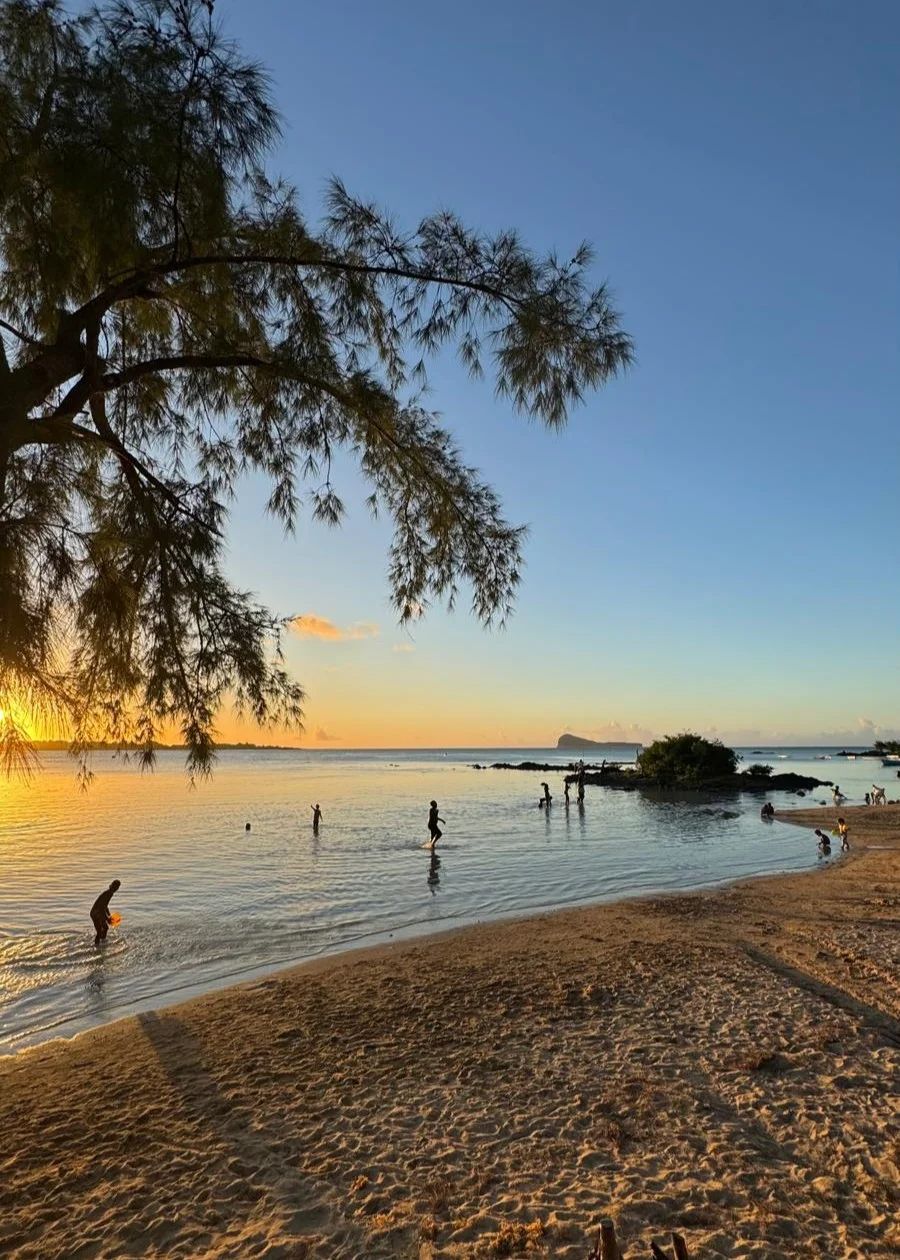Beautiful coastal view at Butte à L’Herbe Mauritius, one of the best quiet places to enjoy lagoon scenery and natural north coast landscapes.