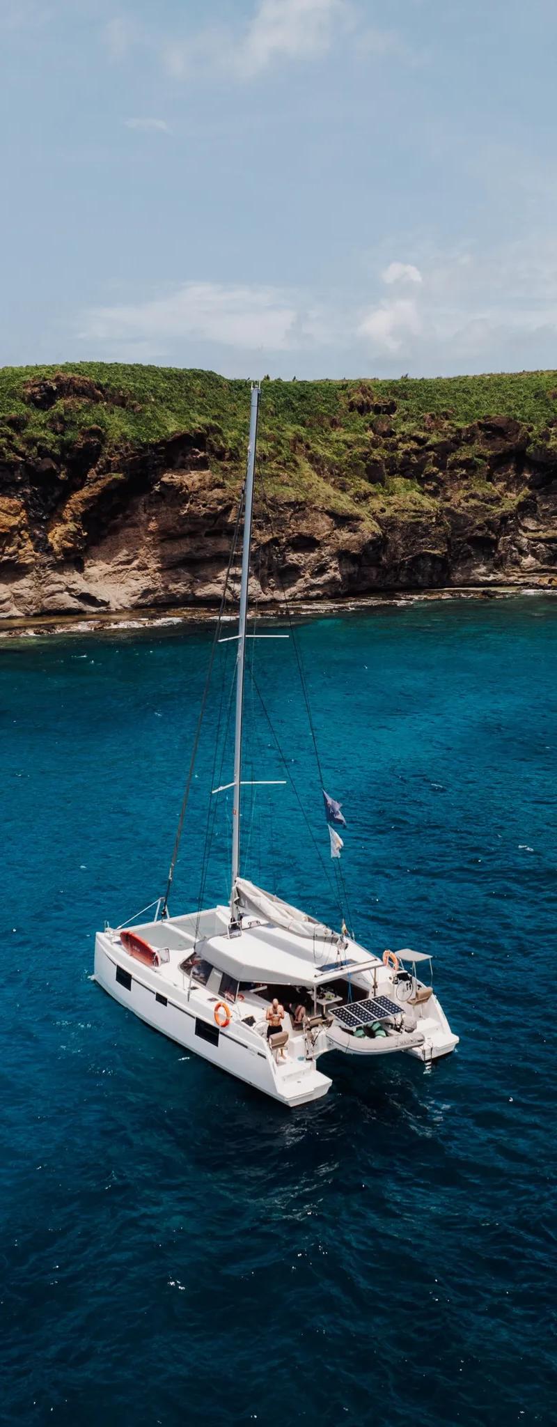 catamaran-cruises-in-north-of-mauritius.webp