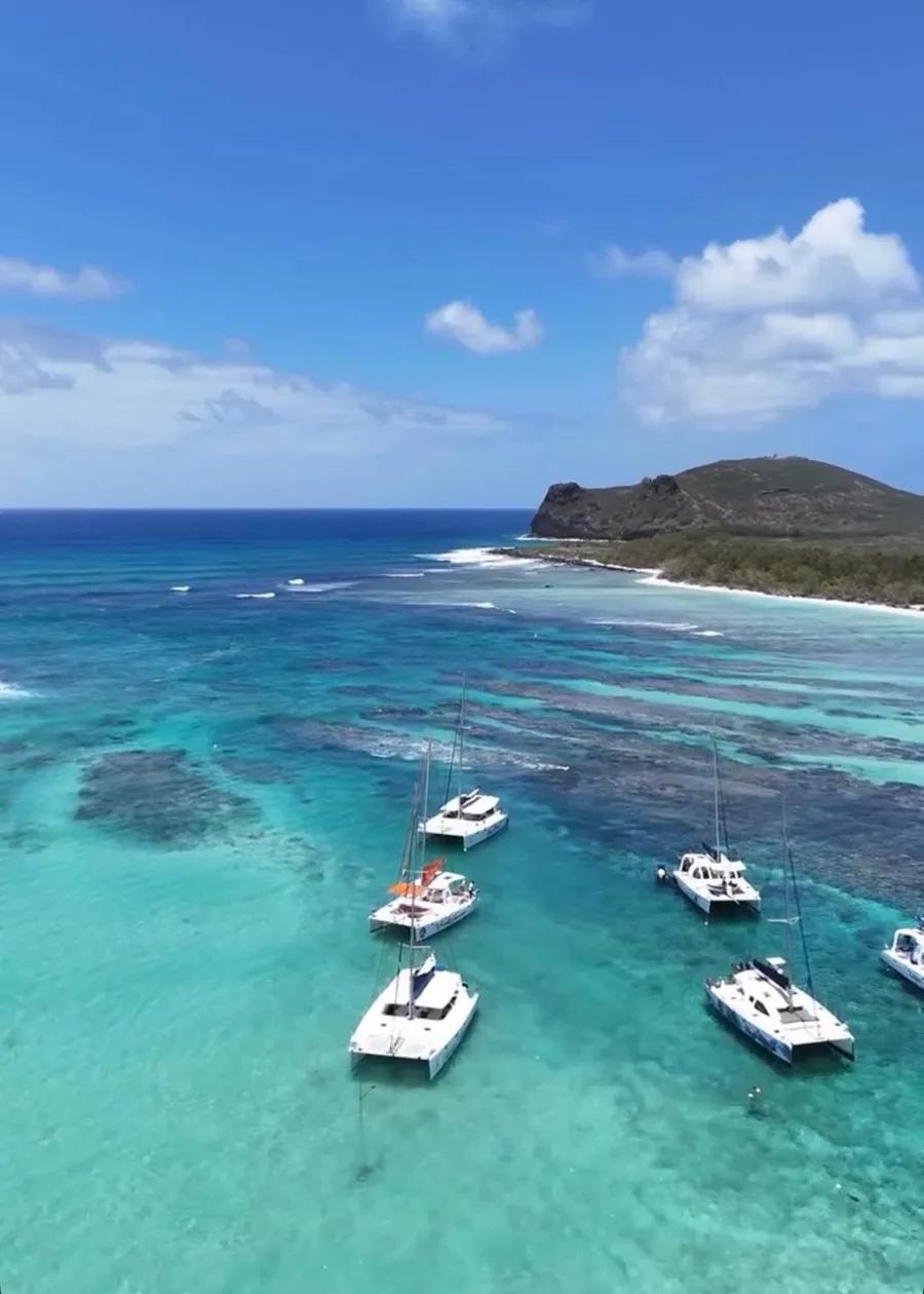 Catamaran - Ilot Gabriel Northern Islands - Private