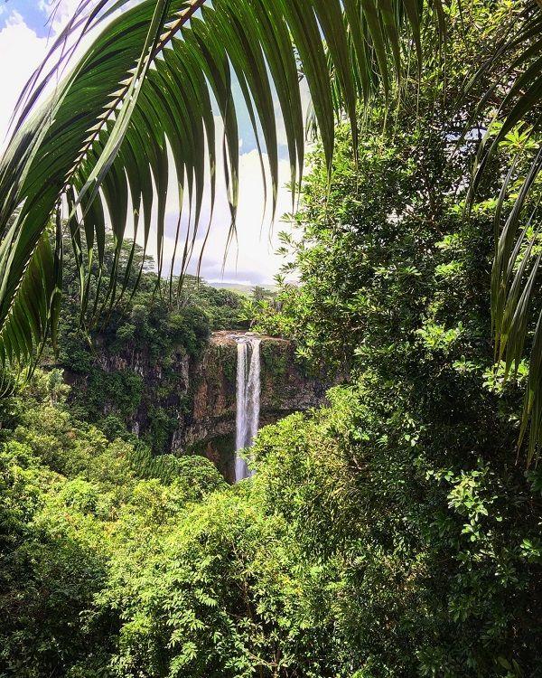 Chamarel-Wasserfall Beach photo 2