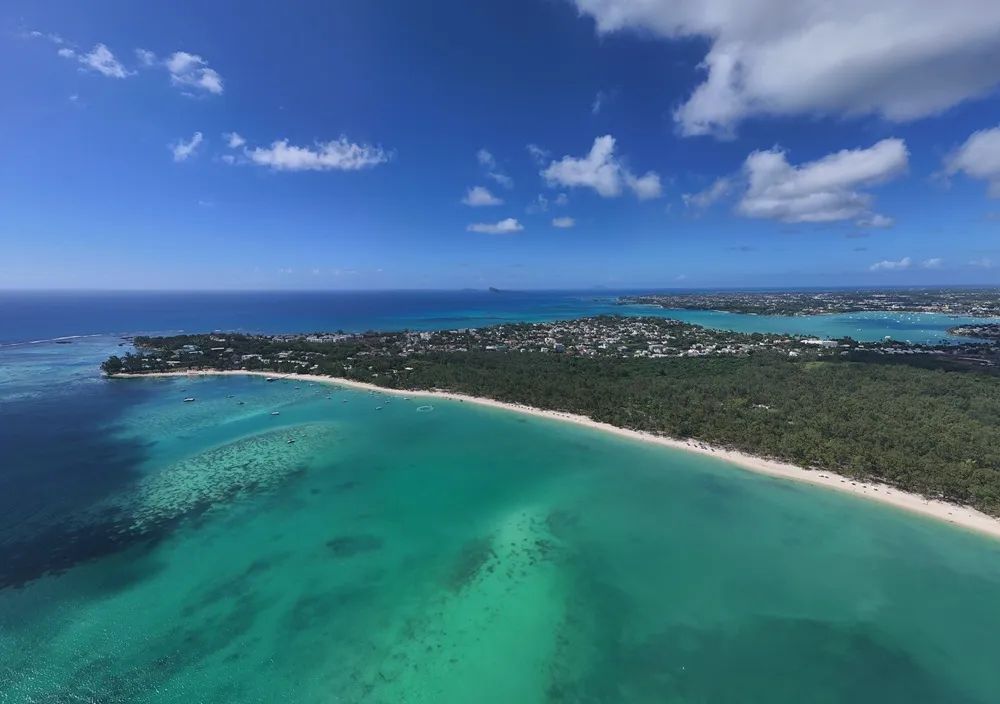 One of the most famous beach in mauritius Island is Choisy beach
