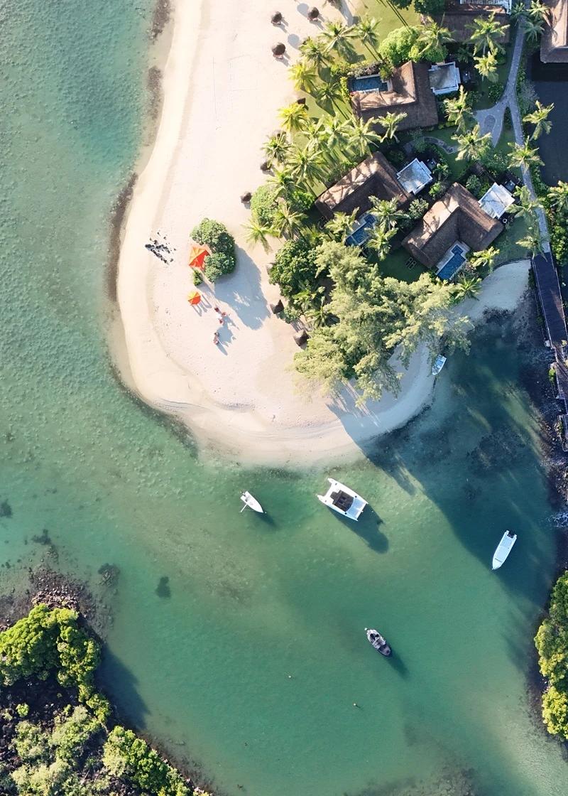 constance-le-prince-maurice-beach-villas-in-mauritius--offering-elegant-beachfront-accommodation-with-ocean-views--tropical-gardens-and-luxury-island-privacy..webp