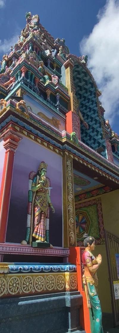 Sri Draubadi Ammen Temple Society Mauritius | Tamil Hindu Temple in Cap Malheureux Beach photo 4
