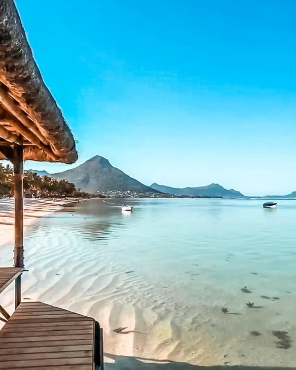flic-en-flac Beach photo 2