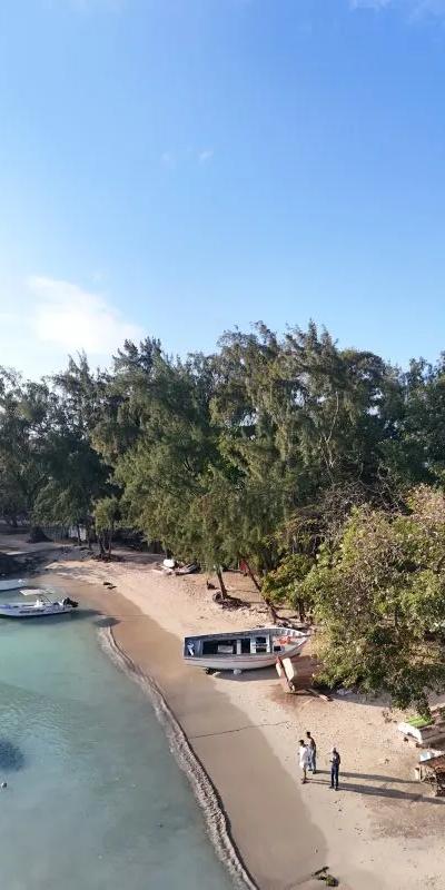 Grand Baie Beach photo 2