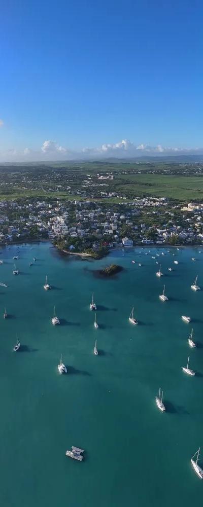 Grand Baie Beach photo 9