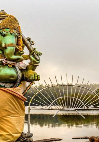 Grand Bassin Temple Beach photo 4