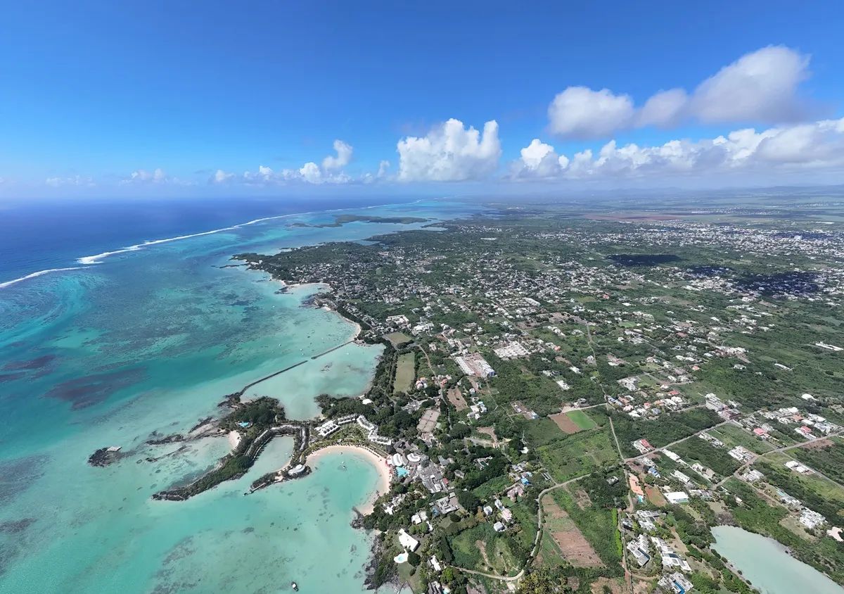 grand-gaube-from-above-east-coast.webp