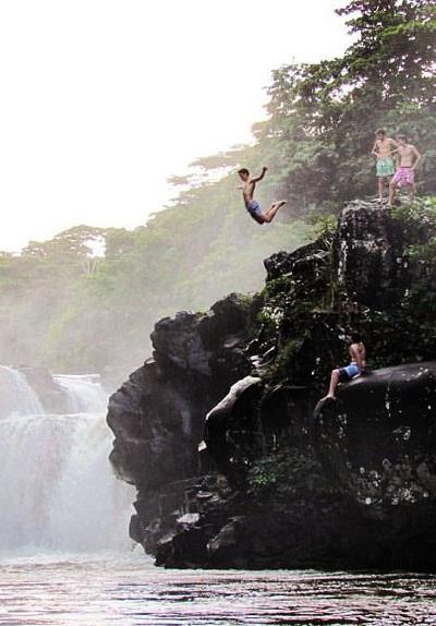 Grand River South East Waterfall Beach photo 1