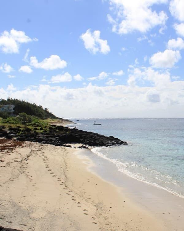 Gris Gris Beach photo 2