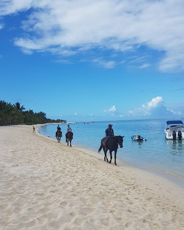 Le Morne Mountain Hike