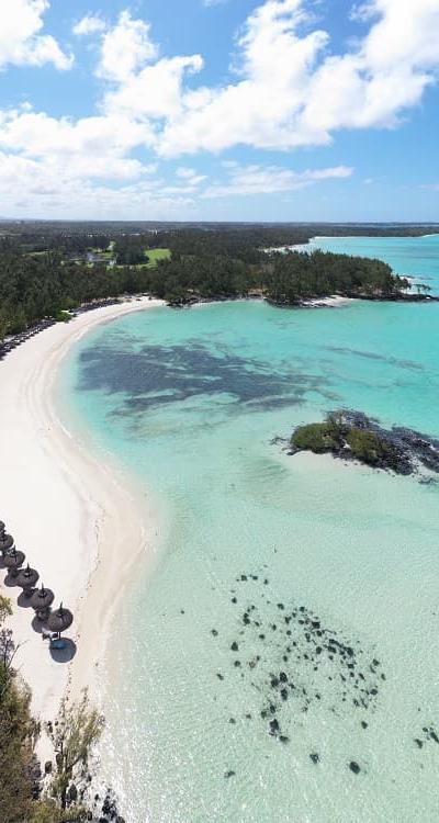 Ile aux Cerfs Beach photo 5