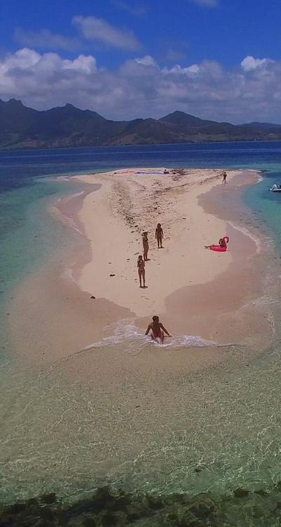 Speedboat Tours to Ilot Gabriel Beach photo 2