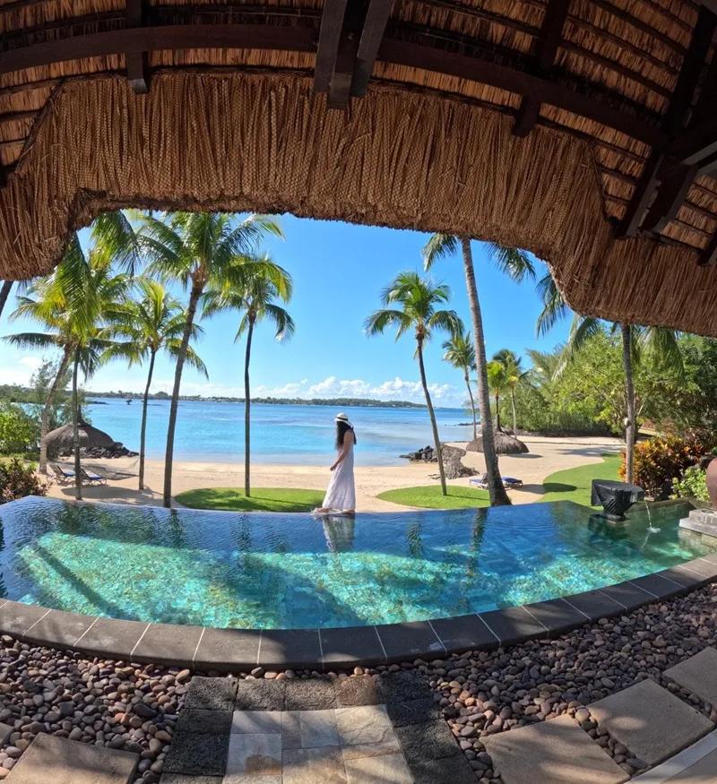 inside-the-exclusive-luxury-villas-of-shangri-la-le-touessrok-mauritius.webp