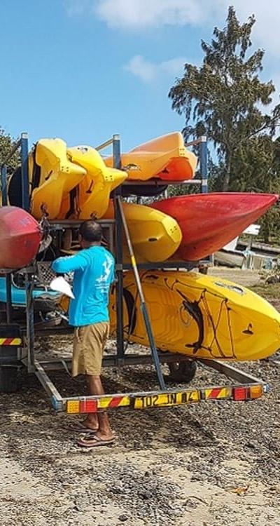 Kayaking Tour - Ile d'Ambre Beach photo 3