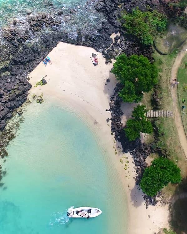 La Cuvette Beach Mauritius, a small and beautiful beach in Grand Baie known for calm water, soft sand and relaxed north coast scenery.
