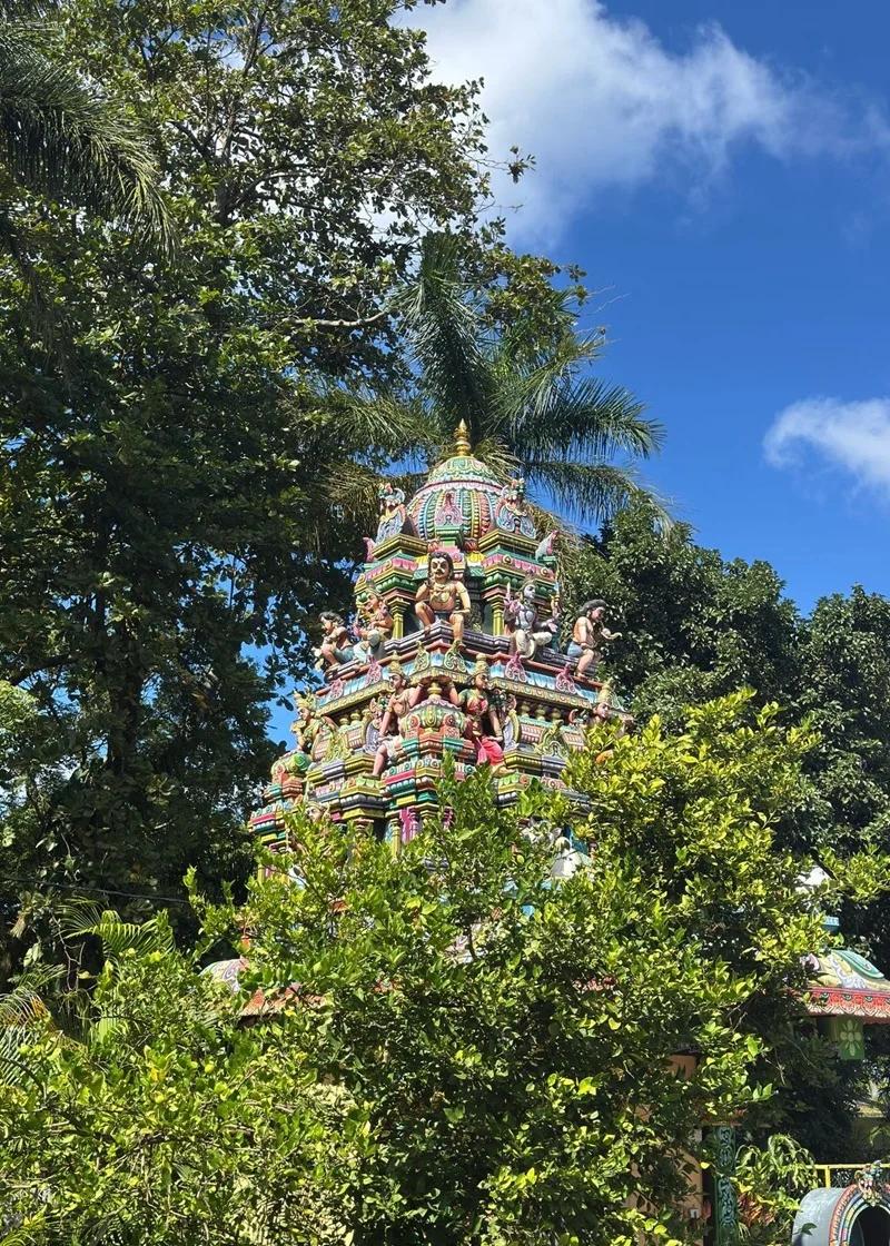 Labaraque Mariamen Kovil Mauritius | Tamil Hindu Temple in L’Escalier Beach photo 9