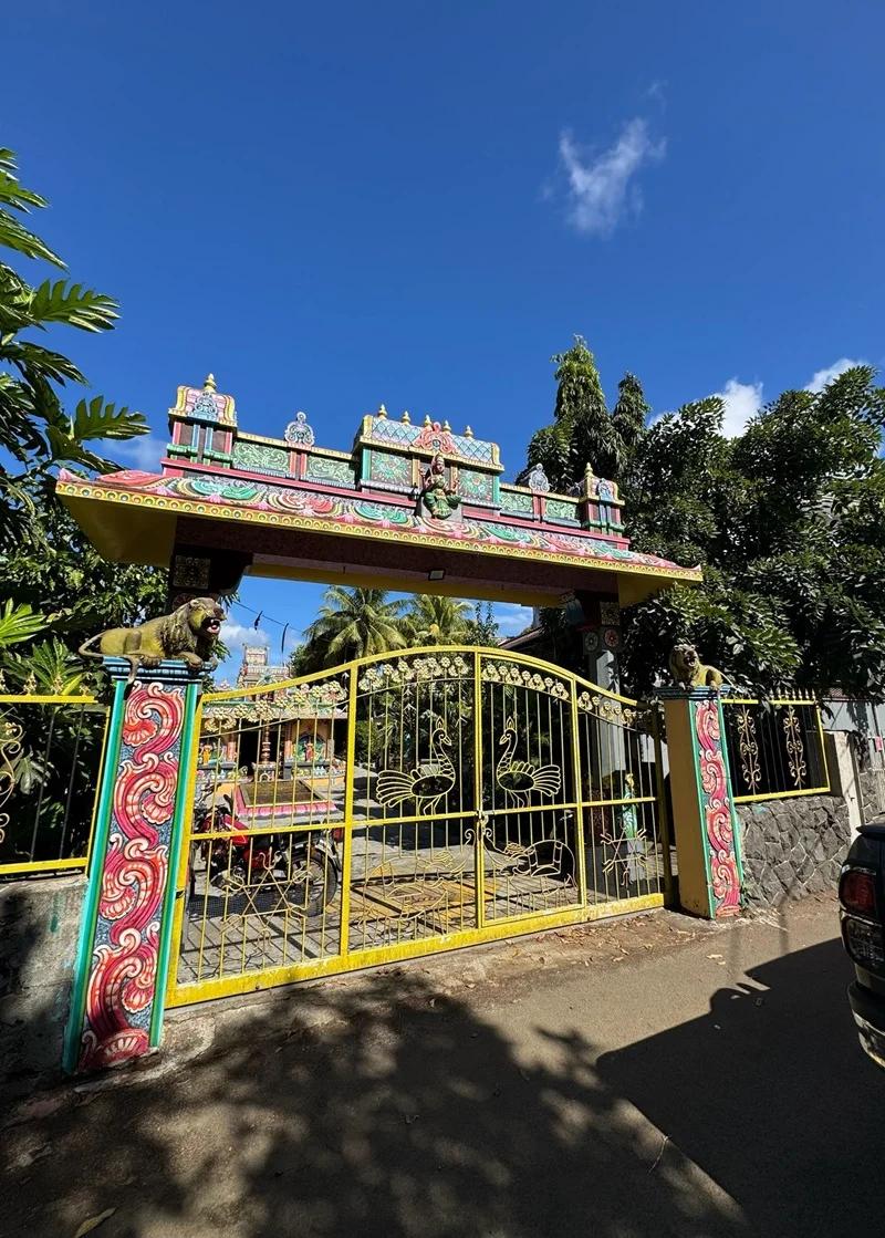 Labaraque Mariamen Kovil Mauritius | Tamil Hindu Temple in L’Escalier Beach photo 3