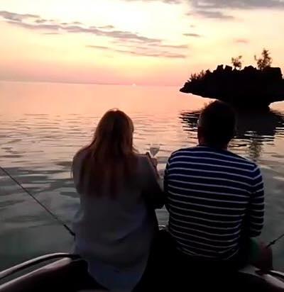 Lagoon Sunset Cruise Beach photo 5