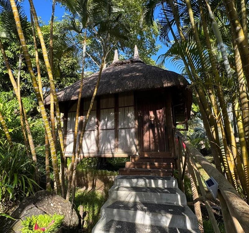 lakaz-chamarel-nature-retreat-in-the-mountains-of-mauritius.webp