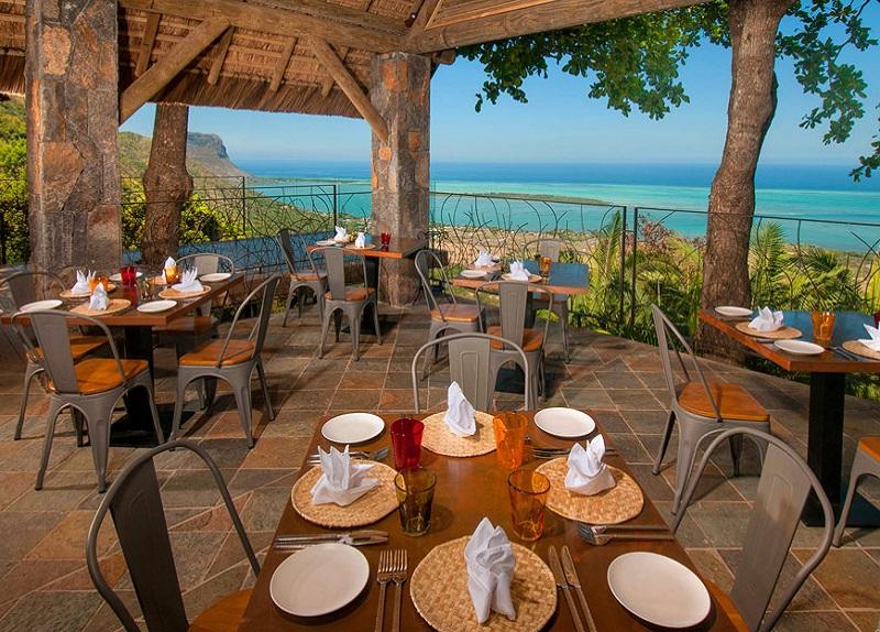 Dorf Chamarel Beach photo 11