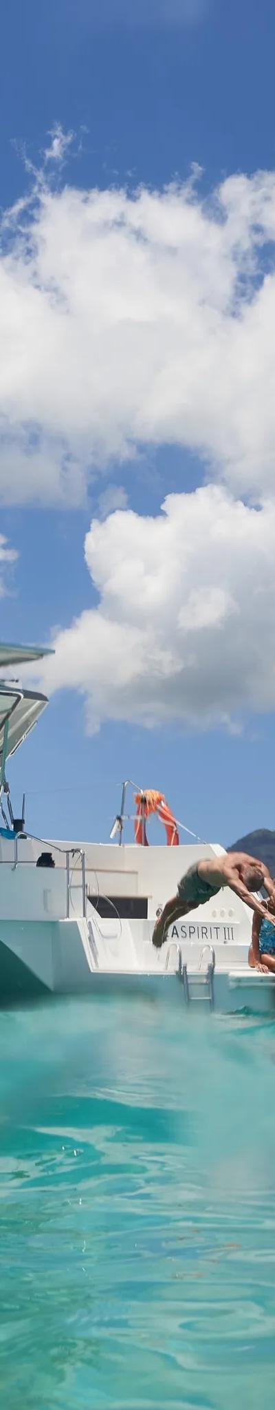 Catamaran Cruise to Ilot Bernache Beach photo 2