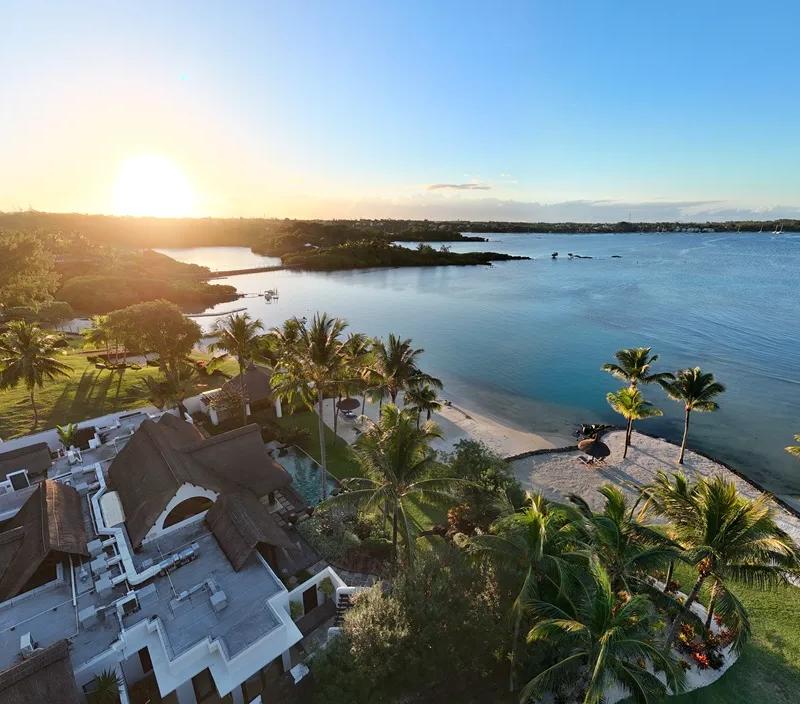 luxury-mauritius-villas-with-exclusive-beach-access-and-tropical-gardens.webp