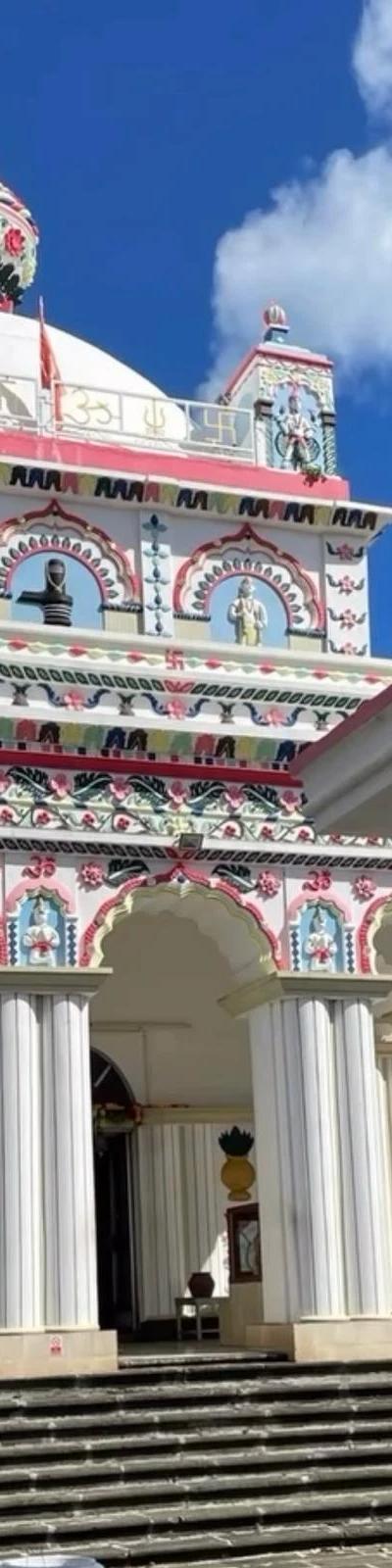 Maheswarnath Mandir - Shivala Triolet Mauritius | The Largest Hindu Temple in the Southern Hemisphere Beach photo 1