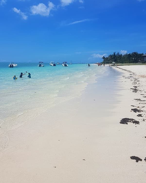Pointe d’Esny Beach Mauritius, one of the most beautiful lagoon beaches near Blue Bay and Mahébourg.
