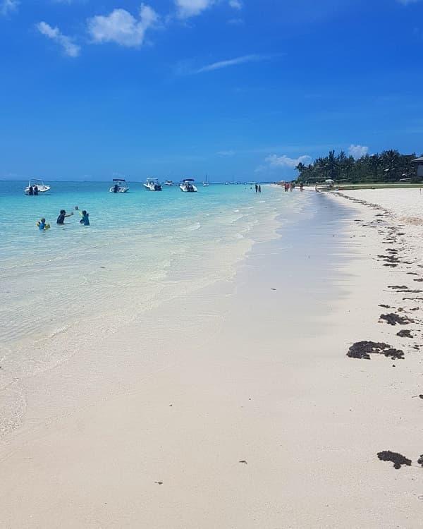 Pointe d’Esny Beach photo 2